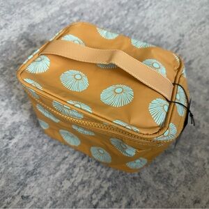 Aloha Collection Cabin Crew